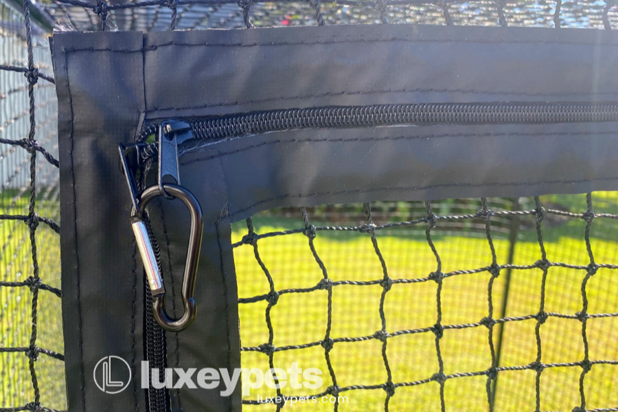 Close up of cat enclosure zipper